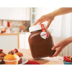 Nutella Brotaufstrich Party Edition, XXL-Glas, 3kg -Einrichtungsgeschäft 1621cdf91ecf5d29f1e5b26dcbb0e01f12088837 brotaufstrich nutella party edition