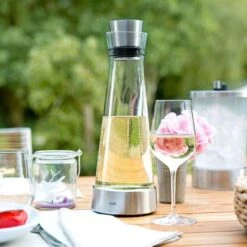 Emsa Karaffe Flow Slim 514233, Mit Kühlstation Und Deckel, 1 Liter -Einrichtungsgeschäft 1f1426c61ac335ec964be4842a04af37f4419a8a karaffe emsa flow slim 514233