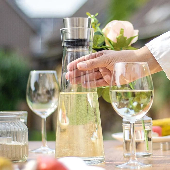 Emsa Karaffe Flow Slim Carafe 515675, Mit Deckel, 1 Liter 8 Emsa Karaffe Flow Slim Carafe 515675, Mit Deckel, 1 Liter – Bild 6