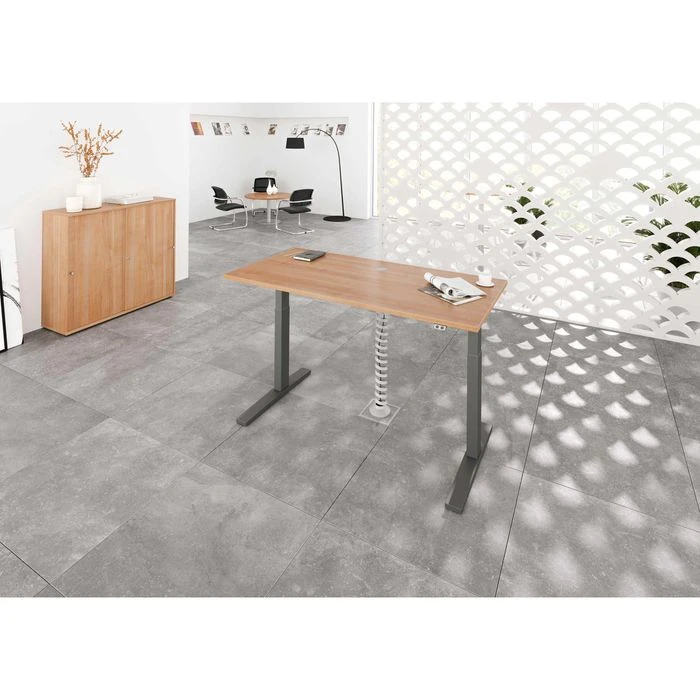 Hammerbacher Schreibtisch XMKA 19, Nussbaum, Elektrisch Höhenverstellbar, 180 X 70-120 X 80cm 4 Hammerbacher Schreibtisch XMKA 19, Nussbaum, Elektrisch Höhenverstellbar, 180 X 70-120 X 80cm – Bild 2