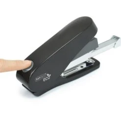 RAPESCO Heftgerät 1466 ECO Luna Less Effort, Heftleistung 50 Blatt, Schwarz -Einrichtungsgeschäft f4684d64ef12d01664dd75326ff745140304fc81 heftgeraet rapesco 1466 eco luna less effort
