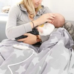 Navaris Heizdecke XXL, Grau, 3 Temperaturen, Abschaltautomatik, 180 X 130cm -Einrichtungsgeschäft fda7994d249fe5c1a9c7eb0cb772da32e55f20ee heizdecke navaris xxl grau